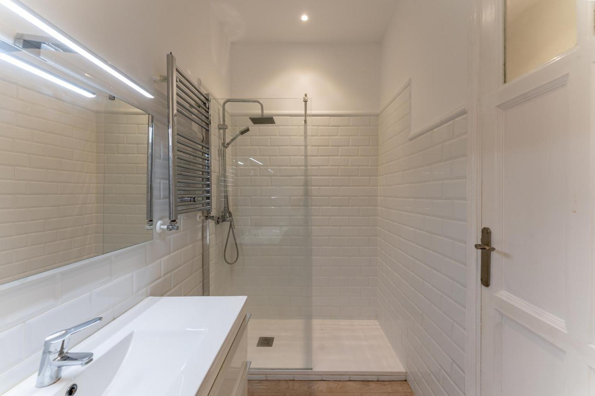 Luxe Apartment In Chamberi Chic مدريد المظهر الخارجي الصورة